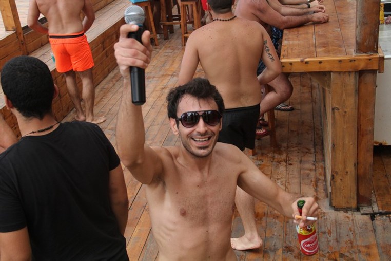 Cyan Beach Bar on Sunday